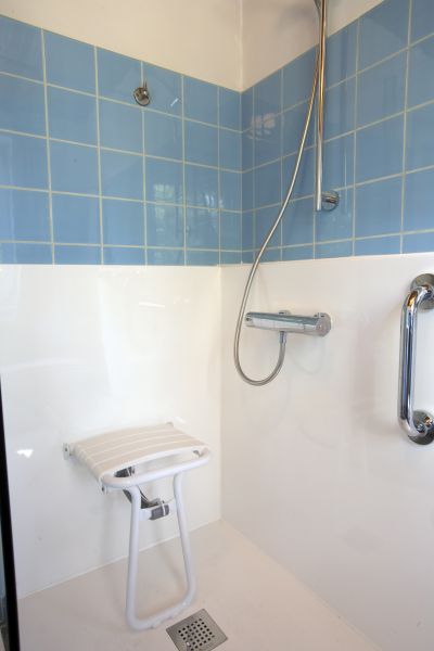 Cost of Elderly Shower Installation in Hudson