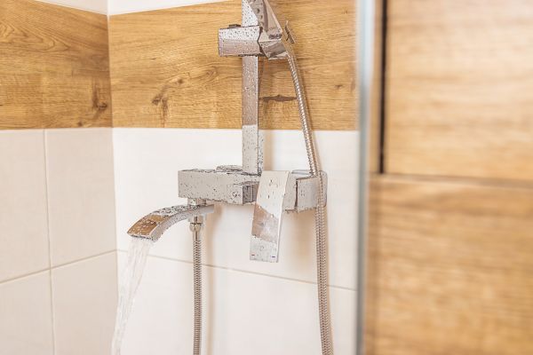 Cost of Shower Plumbing Installation in Hudson